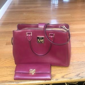 Red Michael cross body with matching wallet